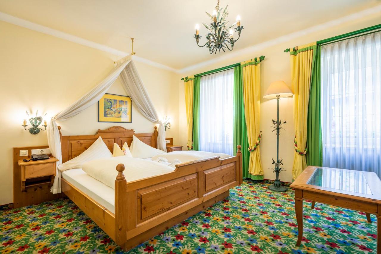 Hotel & Restaurant Wastlwirt ซังคท์มิคาอิลอิมลุงเกา ภายนอก รูปภาพ