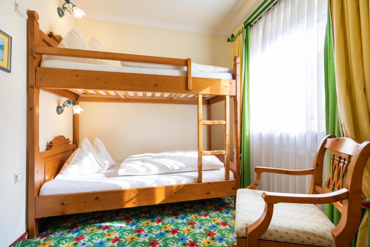 Hotel & Restaurant Wastlwirt ซังคท์มิคาอิลอิมลุงเกา ภายนอก รูปภาพ