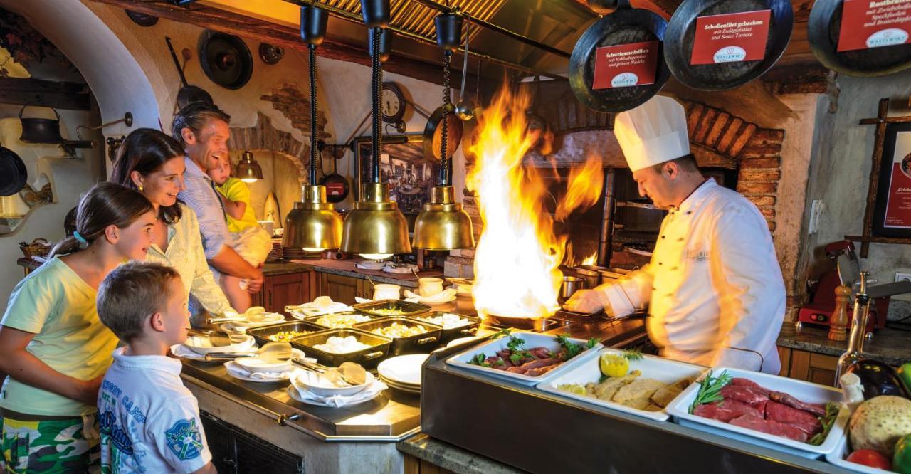 Hotel & Restaurant Wastlwirt ซังคท์มิคาอิลอิมลุงเกา ภายนอก รูปภาพ