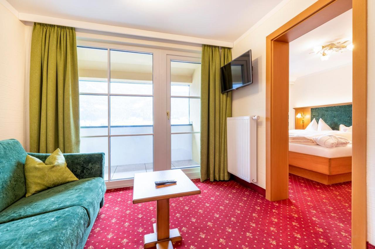 Hotel & Restaurant Wastlwirt ซังคท์มิคาอิลอิมลุงเกา ภายนอก รูปภาพ