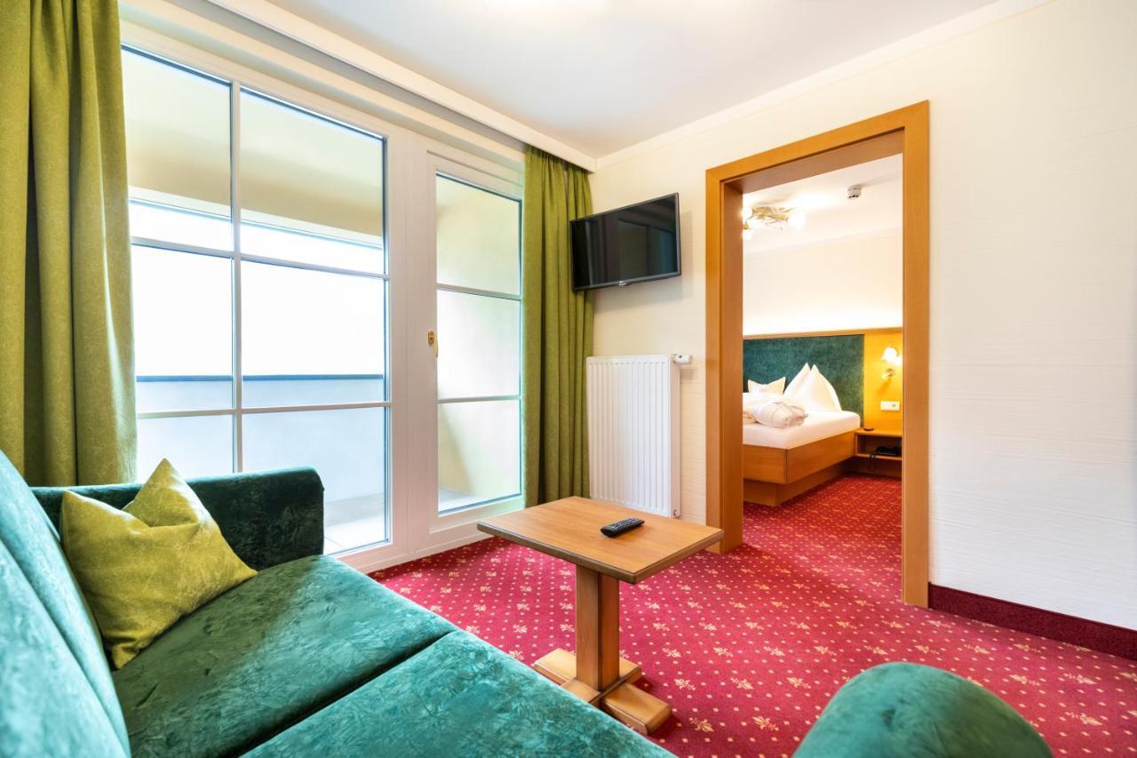 Hotel & Restaurant Wastlwirt ซังคท์มิคาอิลอิมลุงเกา ภายนอก รูปภาพ