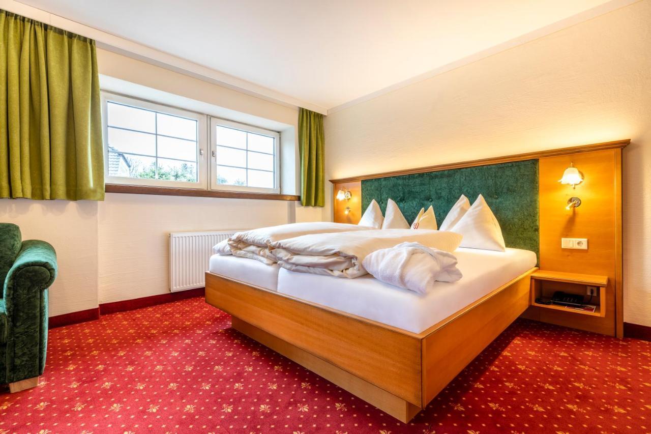 Hotel & Restaurant Wastlwirt ซังคท์มิคาอิลอิมลุงเกา ภายนอก รูปภาพ